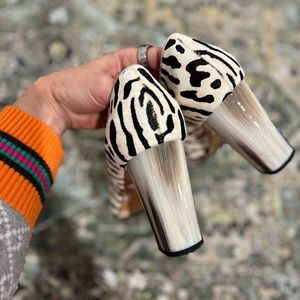 Incredibly Pretty Donald Pliner | Black & White Leopard Neal Calf Hair Pump